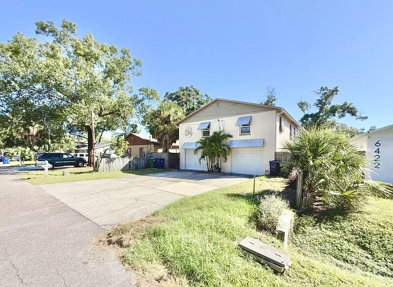 2 bed, 1.0 bath, 892 sqft, $1,650 — Photo 4