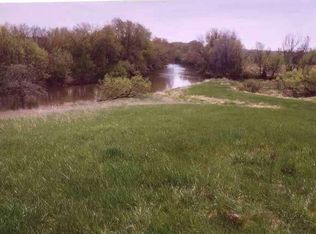 6700 Bald Eagle Rd, Racine, WI 53406