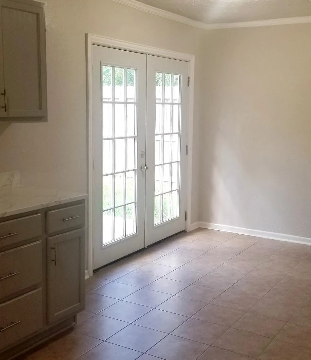4 bed, 1260 sqft, $1,740 — Photo 4
