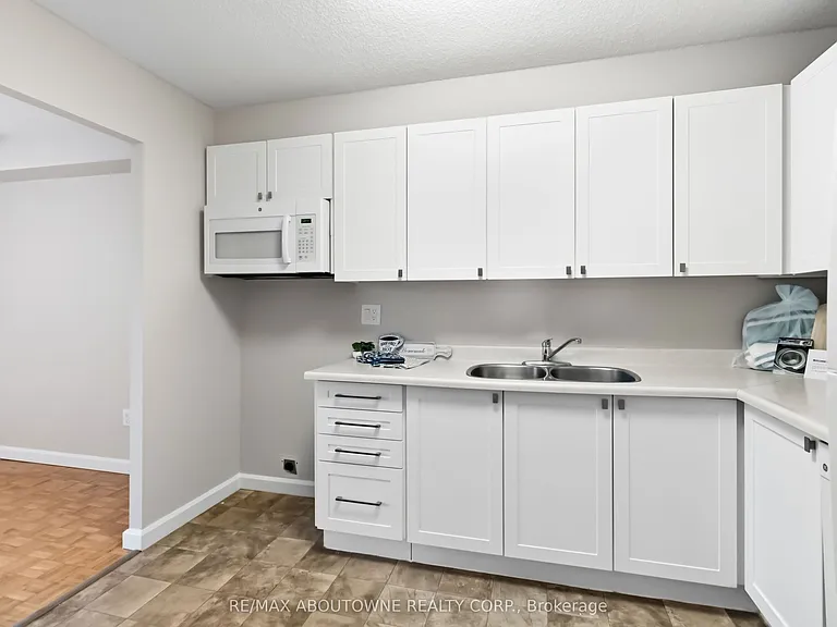 60 Park Ave #705 — Photo 12