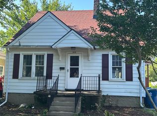 312 W Delaware St, Dwight, IL 60420