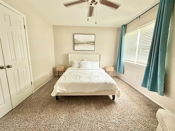 4th image of 1905 W Morton St APT 19