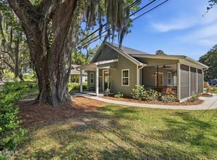 2620 Mossy Oaks Rd, Beaufort, SC 29902