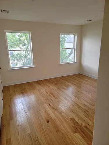 92 Schley St #2 Photo 1