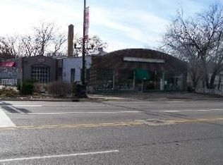 12 E State St, Geneva, IL 60134