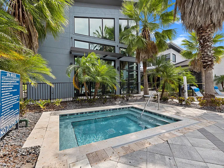 Pearce at Pavilion Luxury Apartments — Photo 17