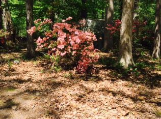 61 Wesley Ter, Weems, VA 22576