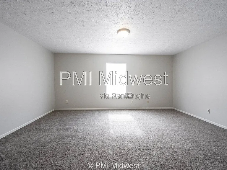 1092 Cobra Dr — Photo 26