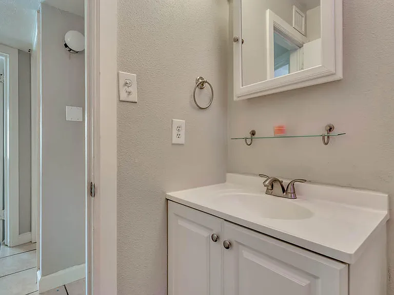 1001 Atwood Dr — Photo 24