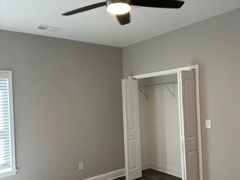 222 Taylor Cir — Photo 14