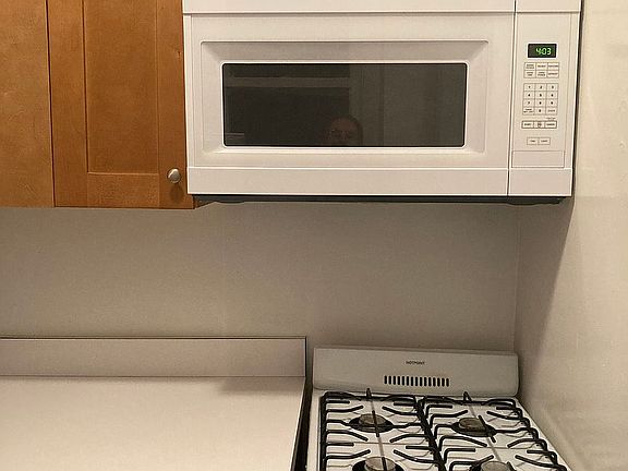 4th image of 1380 1st Ave APT 4H