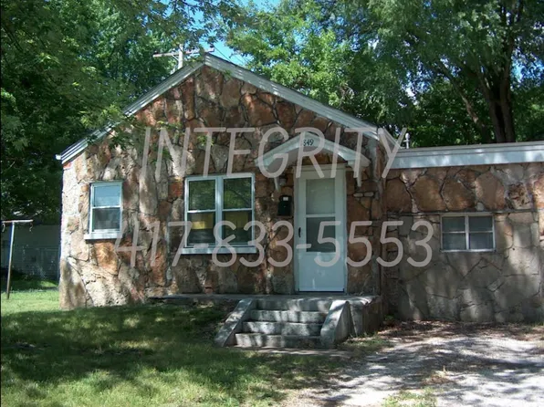 1849 N Johnston Ave, Springfield, MO 65803
