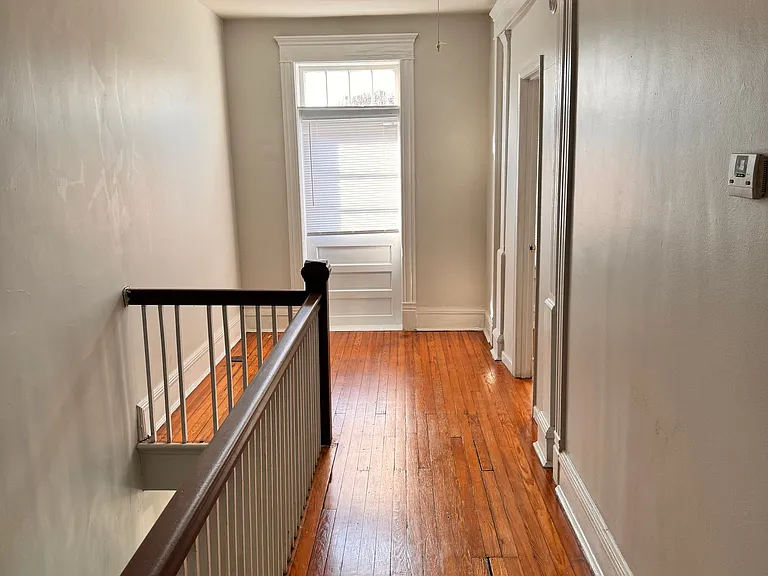 2711B 3rd Ave #A — Photo 11
