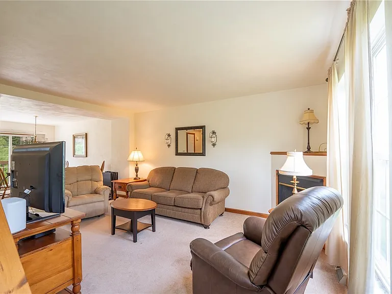 614 Topper Way — Photo 21