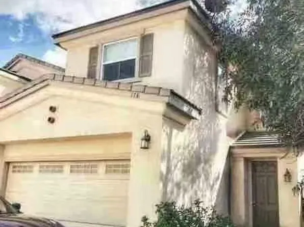 178 W Paramount St, Azusa, CA 91702