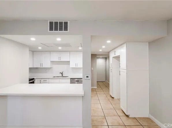 1450 Locust Ave APT 115, Long Beach, CA 90813