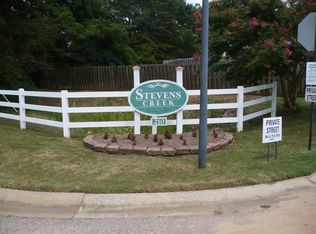 102 Clara Jean Ct, Lagrange, GA 30241