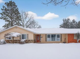 8261 Brecksville Rd, Brecksville, OH 44141