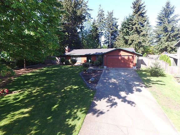 3rd image of 11912 130th Avenue Ct E