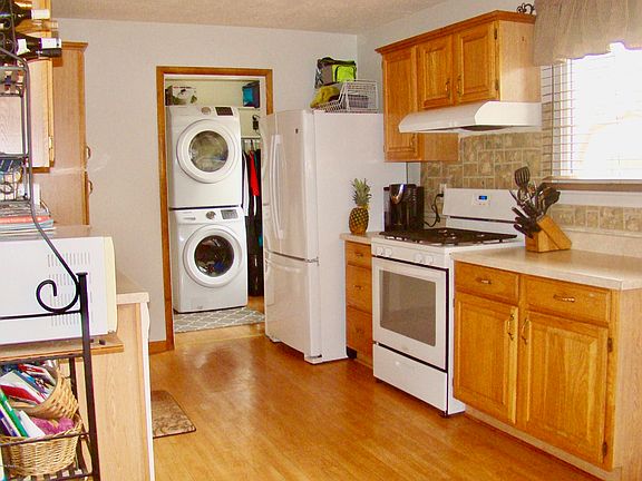 5th image of 1118 Fairview Dr