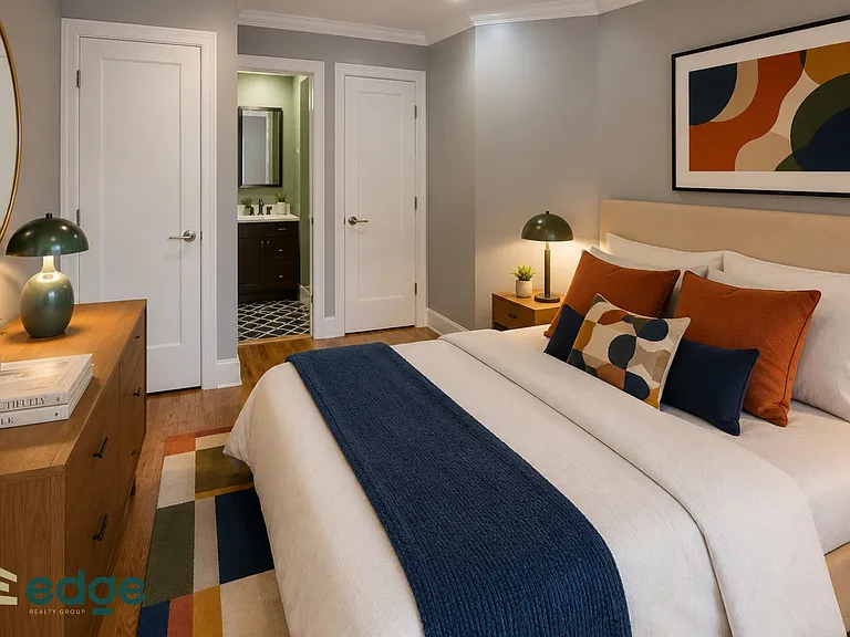 1002 Halsey St #1F — Photo 4
