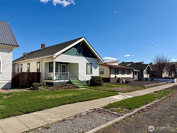 3rd image of 403 S Alder Street