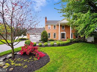 6 Crestview Ct, Rockville, MD 20854