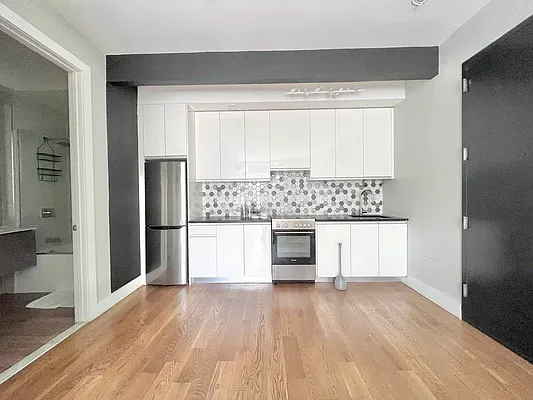 Rented by Doorway NYC, LLC | media 10