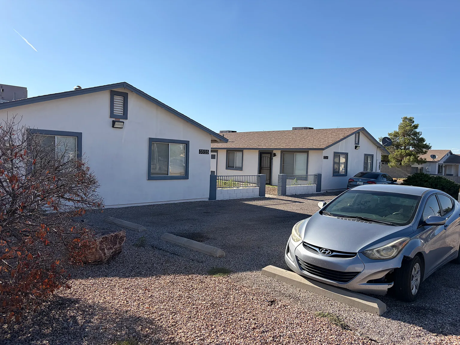 2 bed, 950 sqft, $1,100 — Photo 3