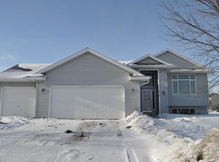 1719 Whitetail Run, Buffalo, MN 55313