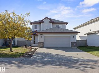11531 11th Ave SW, Edmonton, AB T6W 1W7