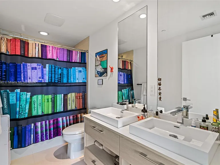 55 SW 9th St #1801 — Photo 36