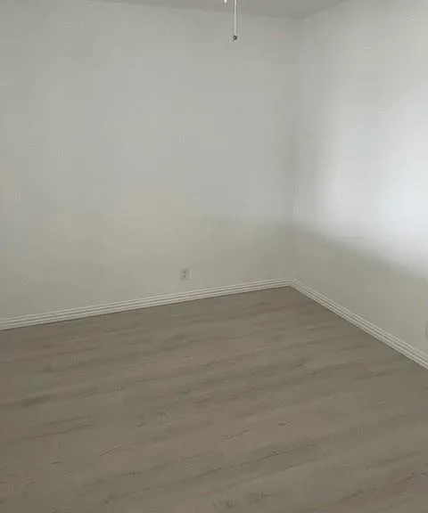 9916 Dryden Ln — Photo 10