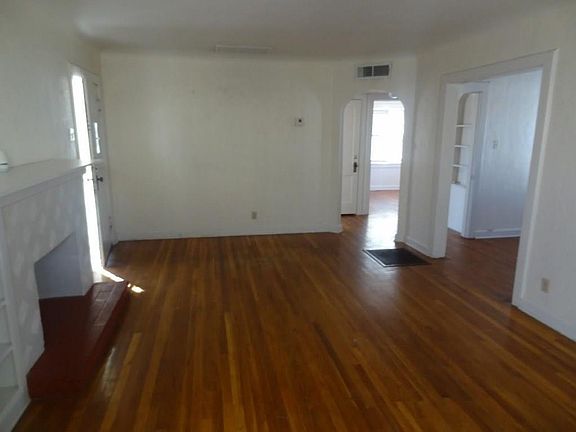 5th image of 3521 Mountain Ave
