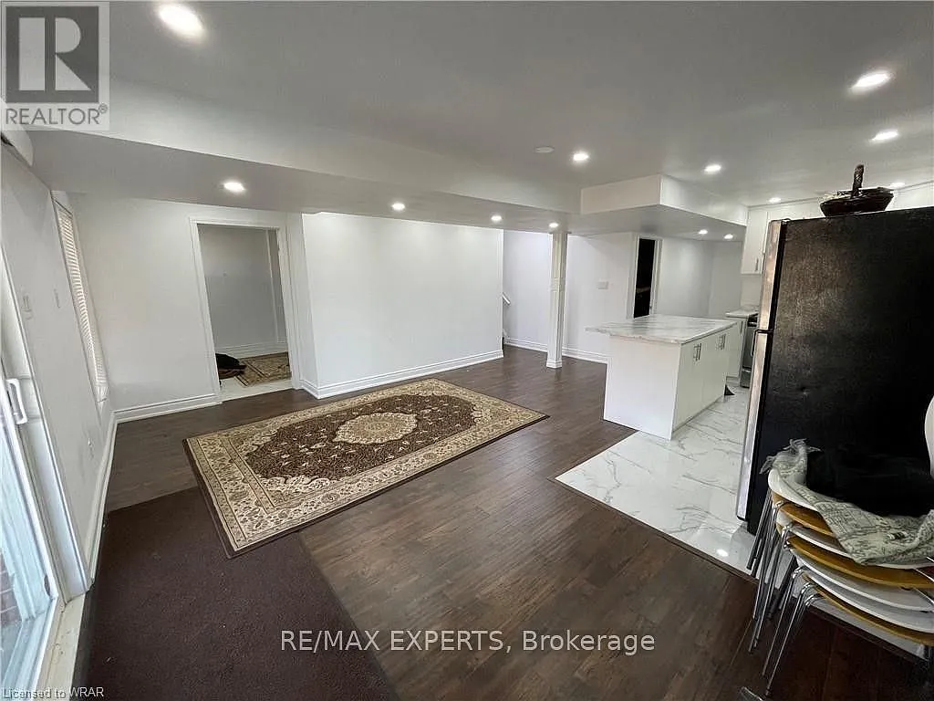 2 bed, $1,800 — Photo 3