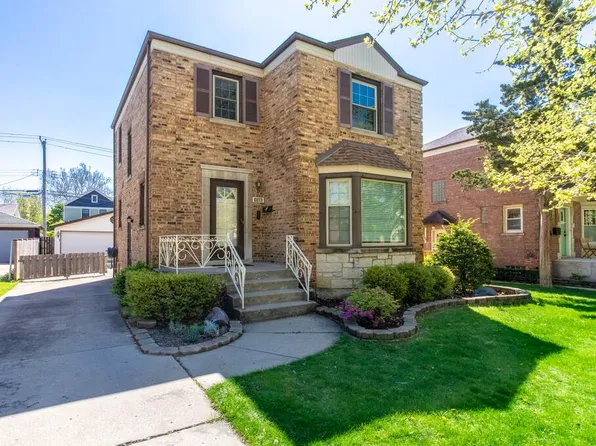 6917 N Ottawa Ave, Chicago, IL 60631