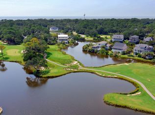 19 Fairway Dr, Edisto Island, SC 29438