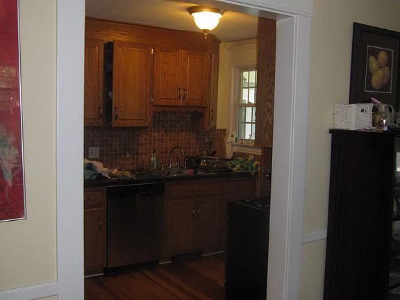 5th image of 52 Augur Street Hamden Ct