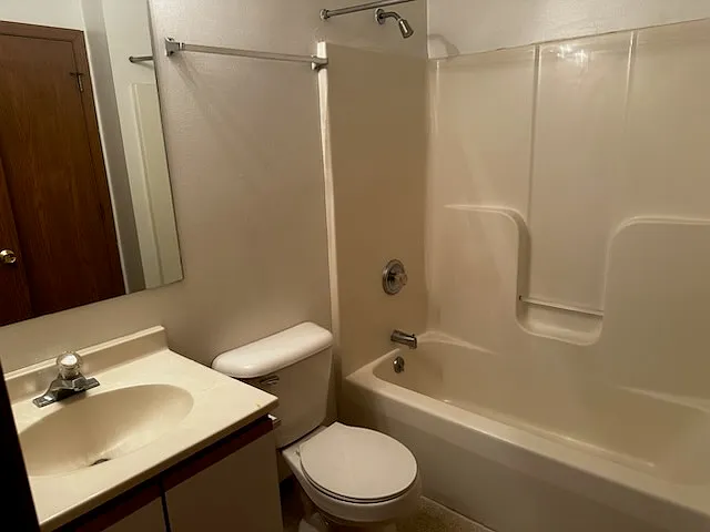 1024 Arcadia Dr — Photo 6