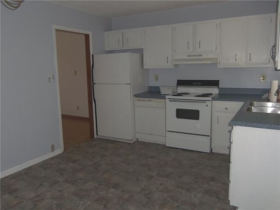 2nd image of 410 Choctaw Dr