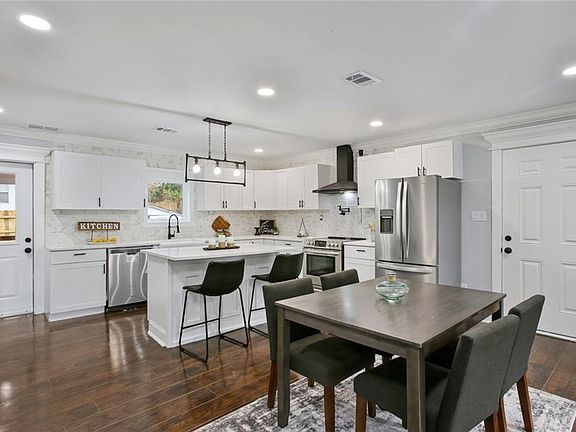 5th image of 3499 Fairlane Dr NW