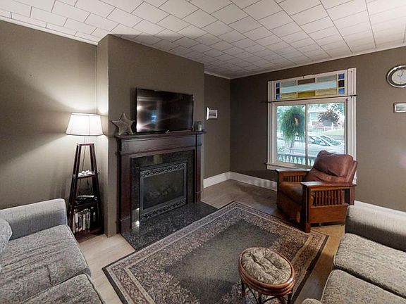 2nd image of 574 Blair Ave