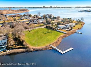 14 Rivers Edge Dr, Rumson, NJ 07760