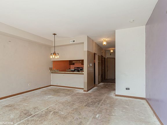 2nd image of 7813 Darien Lake Dr