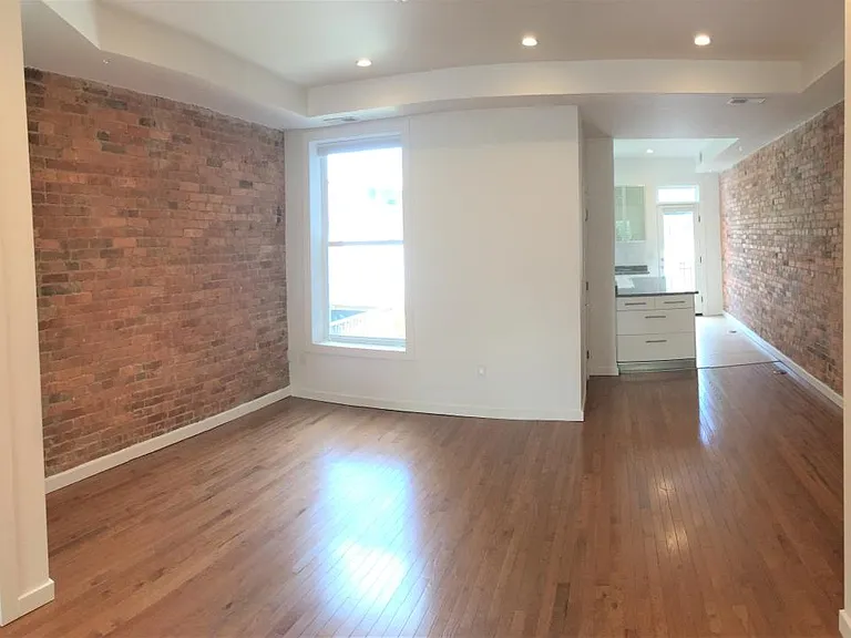 16 Rhode Island Ave NE #A — Photo 9