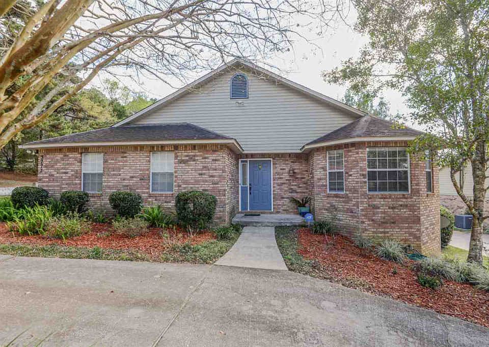 1st image of 3771 Longchamp Cir
