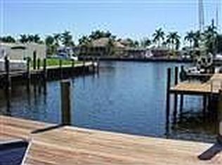 5341 Bayshore Ave, Cape Coral, FL 33904