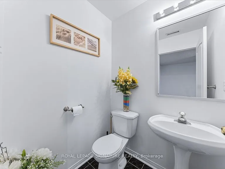 735 New Westminster Dr #59 — Photo 44