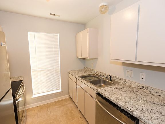 5th image of 3732 Pepperwood Ct