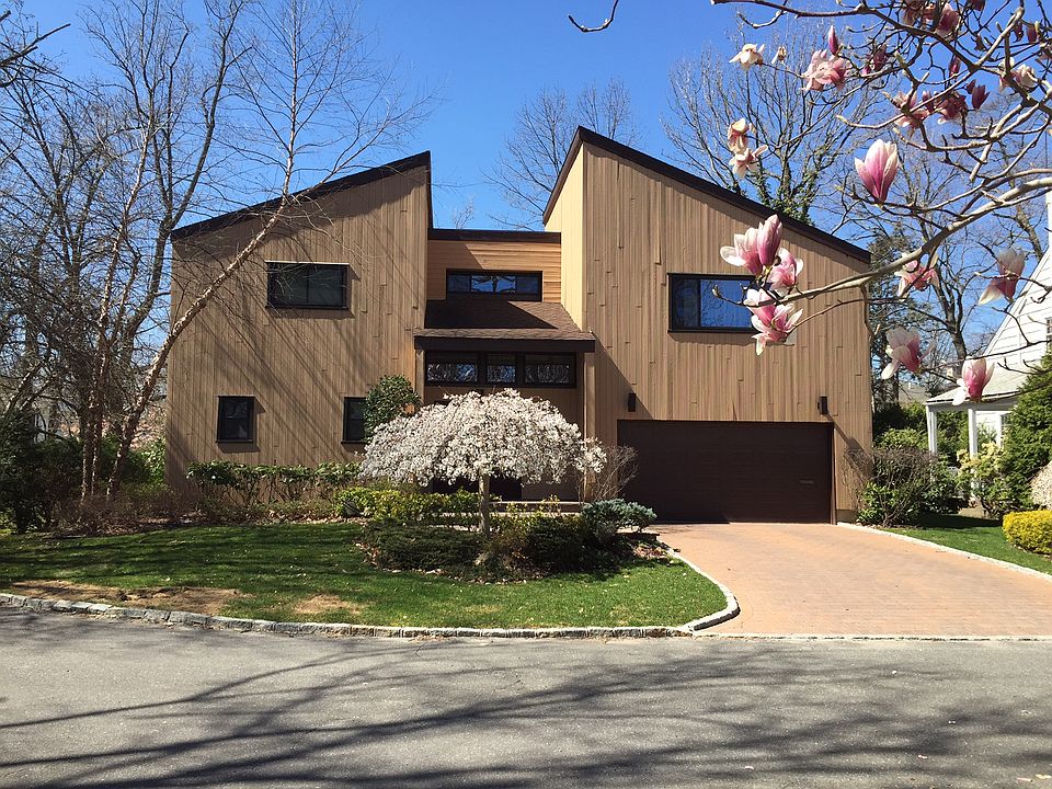 1st image of 35 Hutchinson Ct